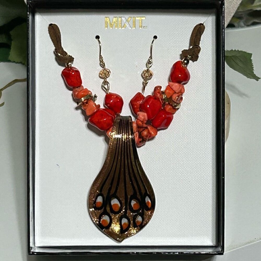 NWT Mixit Jewelry Set Women's Orange Beaded Necklace And Dangling Earrings Set